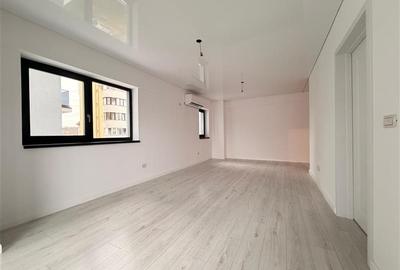 Apartament cu 3 camere decomandat în Nicolina - 3