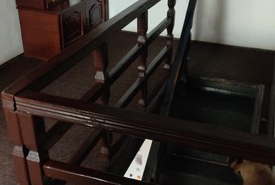 Casă individuală cu 4 camere cu Canalizare în Parcul Carol - 10