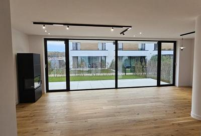 Casă cu 5 camere cu Canalizare în Tunari - 3