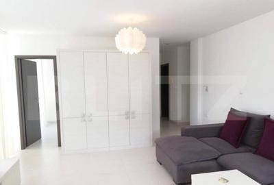 Apartament cu 2 camere semidecomandat, mobilat în Zorilor
