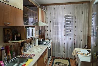 Proprietar, inchiriez apartament 2 camere - 6