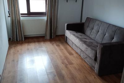 Casă cu 2 camere cu Teren 250 Mp în Miroslava - 1