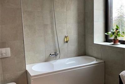 Apartament cu 3 camere decomandat în Central - 10