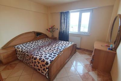 Apartament cu 4 camere semidecomandat în Aurel Vlaicu - 9
