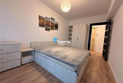Inchiriez apartament 3 camere, open space, Zona Podul de Fier - Complex Roua Res - 3