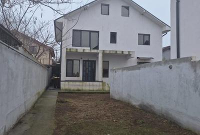 Casă individuală cu 6 camere cu Canalizare în Lumina - 22