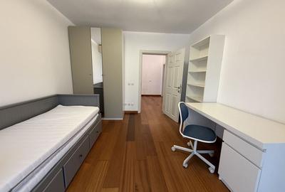 Vila semimobilata  cu 3 dormitoare, piscina exterioara, complex - 13