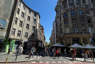 Centrul Vechi Filitti langa Strada Franceza mansarda pretabil investitie - 1