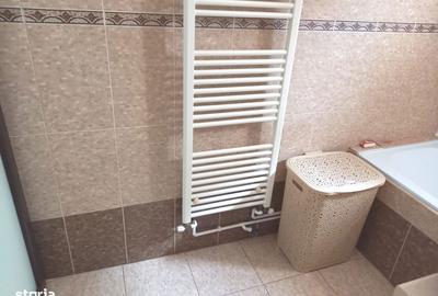 Apartament cu 3 camere decomandat în Central - 6