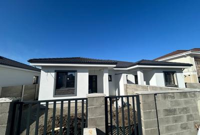 Duplex cu 3 camere cu Canalizare în Moșnița Nouă - 7