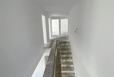 Vand casa cu CF 210 MP utili + 15 arii teren in zona Subcetate + toate utilitatile - 180.000 Euro - 4