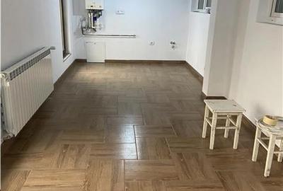 Ap 2 camere si concesiune de 81 mp,  parter, zona Policlinica 2, posibilitate ca - 2