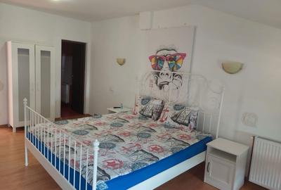 Casă cu 2 camere cu Teren 400 Mp în Central - 2