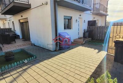Casă cu 3 camere decomandat în Central - 1