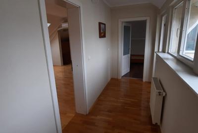 De vanzare casa singur in curte, 5 camere, Tg. Mures, 7 Noiembrie - 14