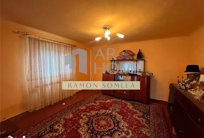 Casă cu 3 camere cu Teren 472 Mp în Păulești - 1