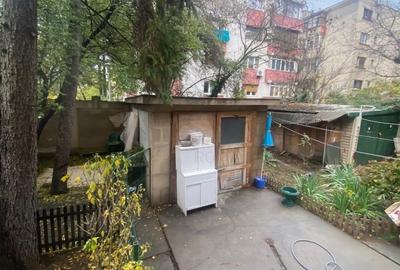 Casă individuală cu 5 camere cu Canalizare în Casin - 3