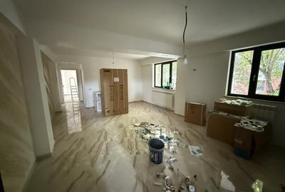 Apartament 2 camere, open-space, 54mp, cartier 1 Mai, Centru Multifunctional