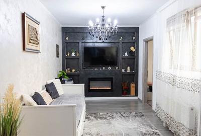 Apartament cu 2 camere decomandat în Central