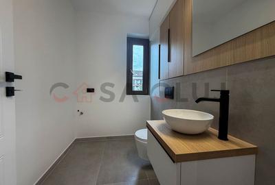 Apartament cu 3 camere semidecomandat în Borhanci - 10
