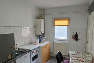 Apartament cu 3 camere decomandat în Complex Studențesc - 7