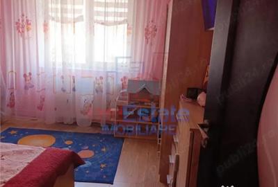 Apartament cu 3 camere decomandat în Tătărași - 7
