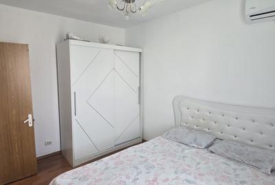 Apartament cu 3 camere decomandat în Runcu - 5