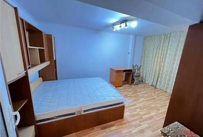 Apartament cu 2 camere decomandat în Brăilei - 12