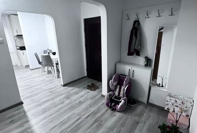 Apartament cu 3 camere decomandat în Central - 3