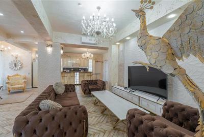 Penthouse cu 4 camere decomandat, mobilat în Central - 1