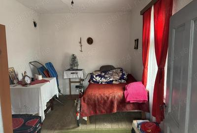 Casa + anexe de vanzare Sat Ro?iori, Comuna Vanatori, Mehedinti - 2