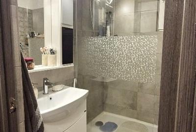 Vânzare apartament 3 camere, parter, 60 mp,  Piața Sudului - 9