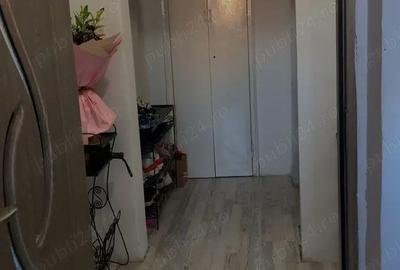 Inchiriez apartament doua camere decomandat - 3