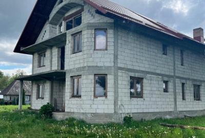 Casa la rosu, teren 1675mp, Fratautii Vechi - 2