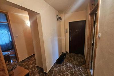 Resita, 4 Cam. Dec., Mobilat+Utilat, Et. 2, Micro 4 - 6