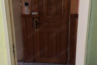 Apartament de vanzare - 3