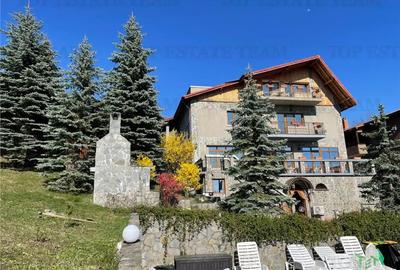 Casă cu 9 camere cu Teren 1784 Mp în Cornu