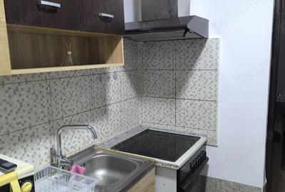 Garsonieră nedecomandată în Tractorul - 2