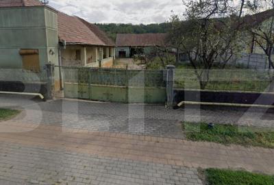 Teren de 3014 mp, în Central