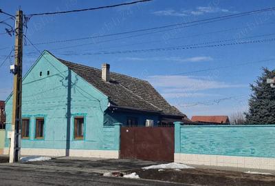 Casă cu 3 camere în Central - 2