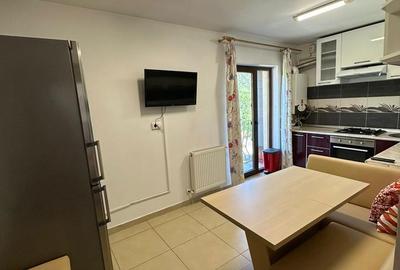 Apartament cu 2 camere decomandat în Central - 2