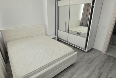 Apartament cu 3 camere în George Enescu