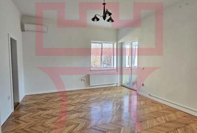 Apartament cu 3 camere semidecomandat, mobilat în Semicentral - 6