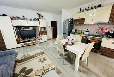 Etaj 1. Mobilat si utilat. Baie cu geam. - 2