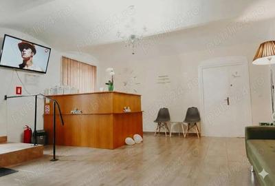 Spațiu comercial, în Ultracentral - 1