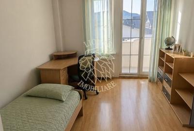 Apartament cu 3 camere în Central - 2