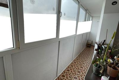 Apartament cu 3 camere decomandat în George Enescu - 6