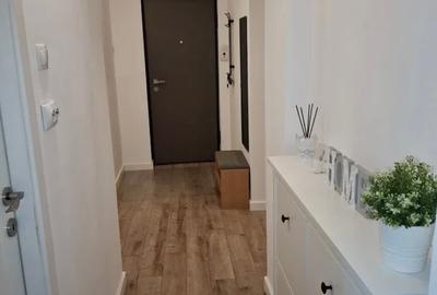 Vânzare apartament 3 camere vedere lac metrou Crangasi - 3