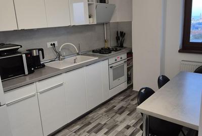 Apartament cu 2 camere semidecomandat în Gara