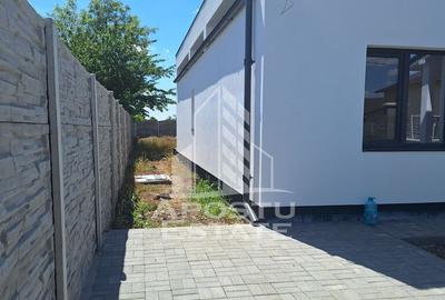 Duplex cu 3 camere situat in Bucovat,la 10 minute de Timi... - 2